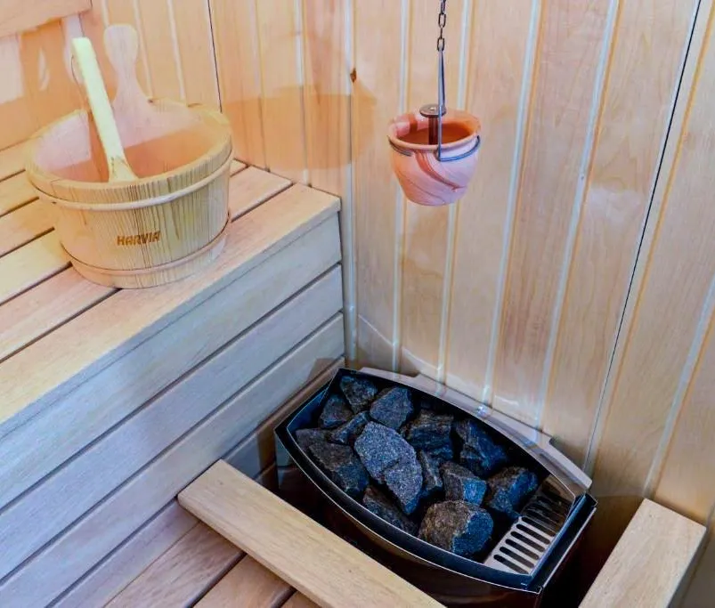 Apartman 3, Superior apartman sa saunom i đakuzijem